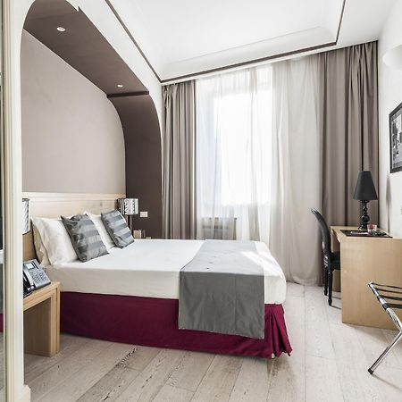 Smart Hotel Pincio Rom Exteriör bild