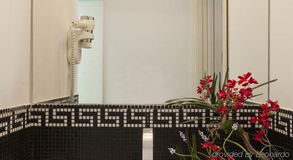 Smart Hotel Pincio Rom Exteriör bild