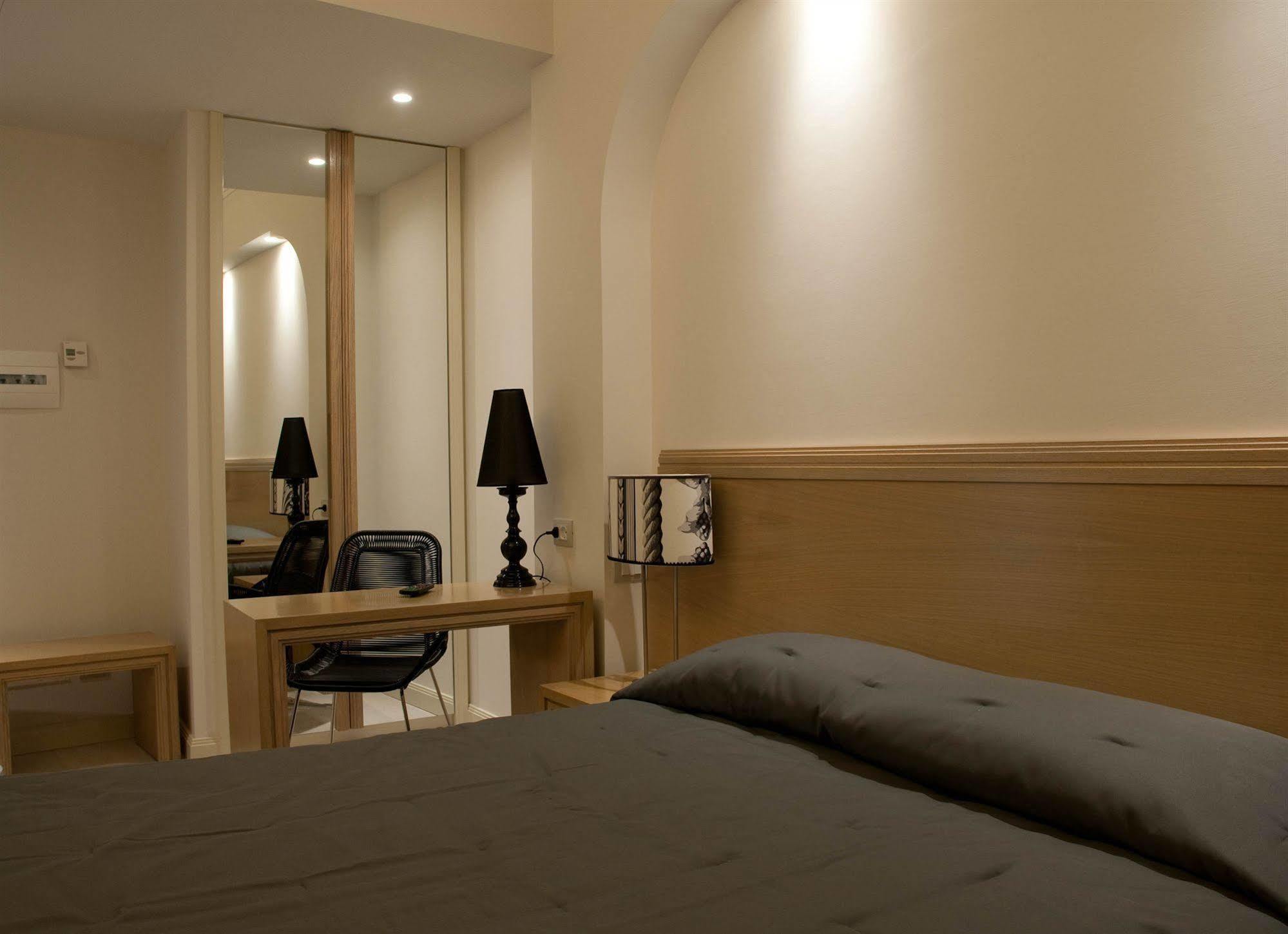 Smart Hotel Pincio Rom Exteriör bild