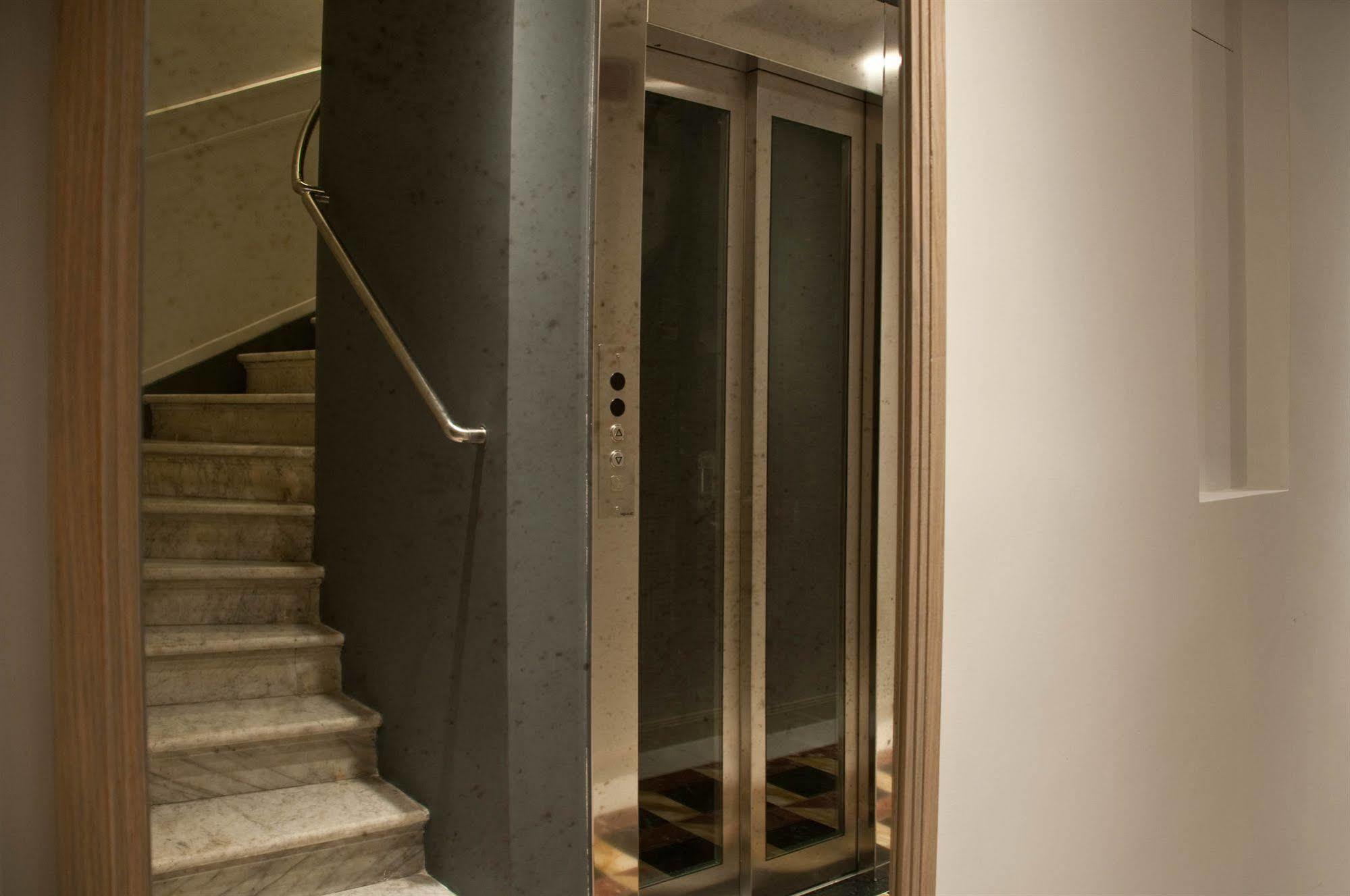 Smart Hotel Pincio Rom Exteriör bild